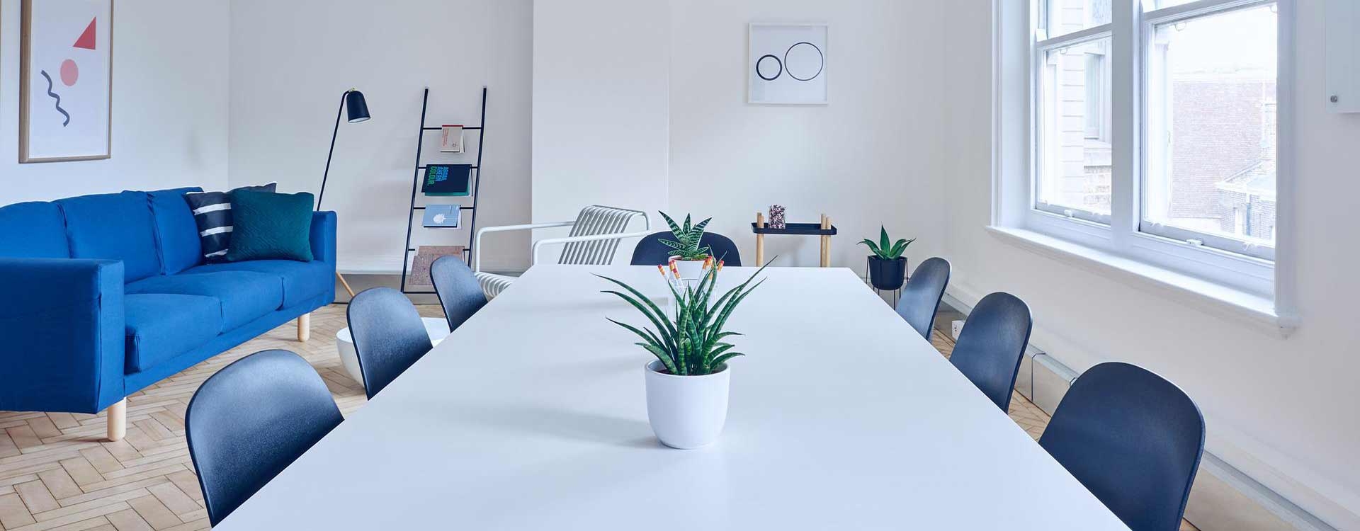Comment choisir la bonne taille de table pour votre salle à manger ?