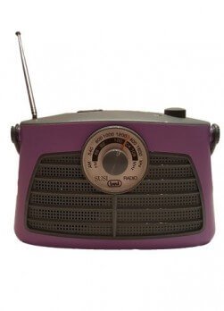 Radio vintage avec bouton rotatif