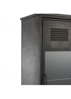 Armoire industrielle 3 portes en acier noir + 3 tiroirs. Armoire sur roues